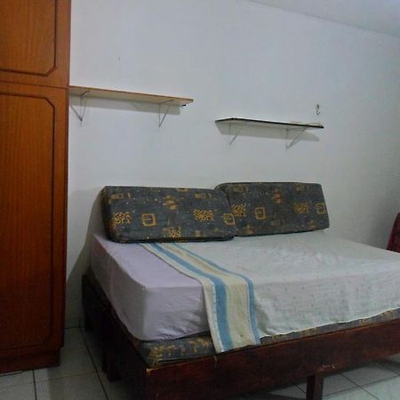 Kitinete Na Barra Apartment Salvador Bagian luar foto